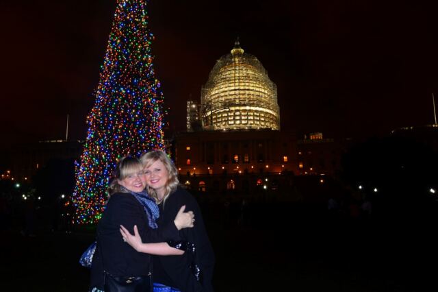 Capitol-Christmas-Tree-Kathy-and-Mel