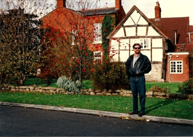 Roger - King's Court