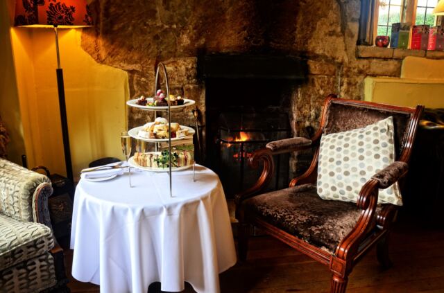 Charingworth tea service (3)