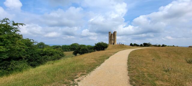 Broadway Tower (06)