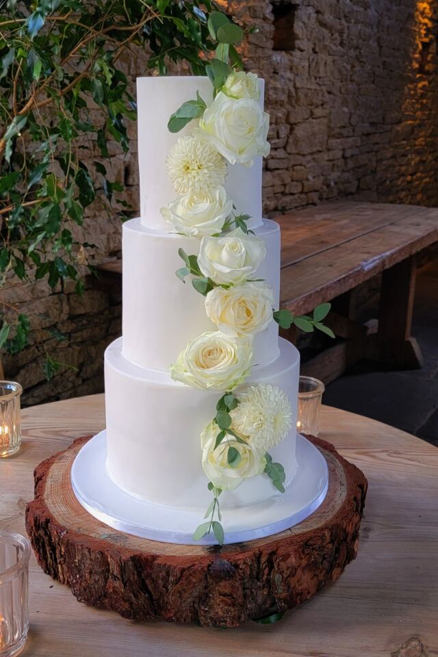 Mark and Jess - wedding cake