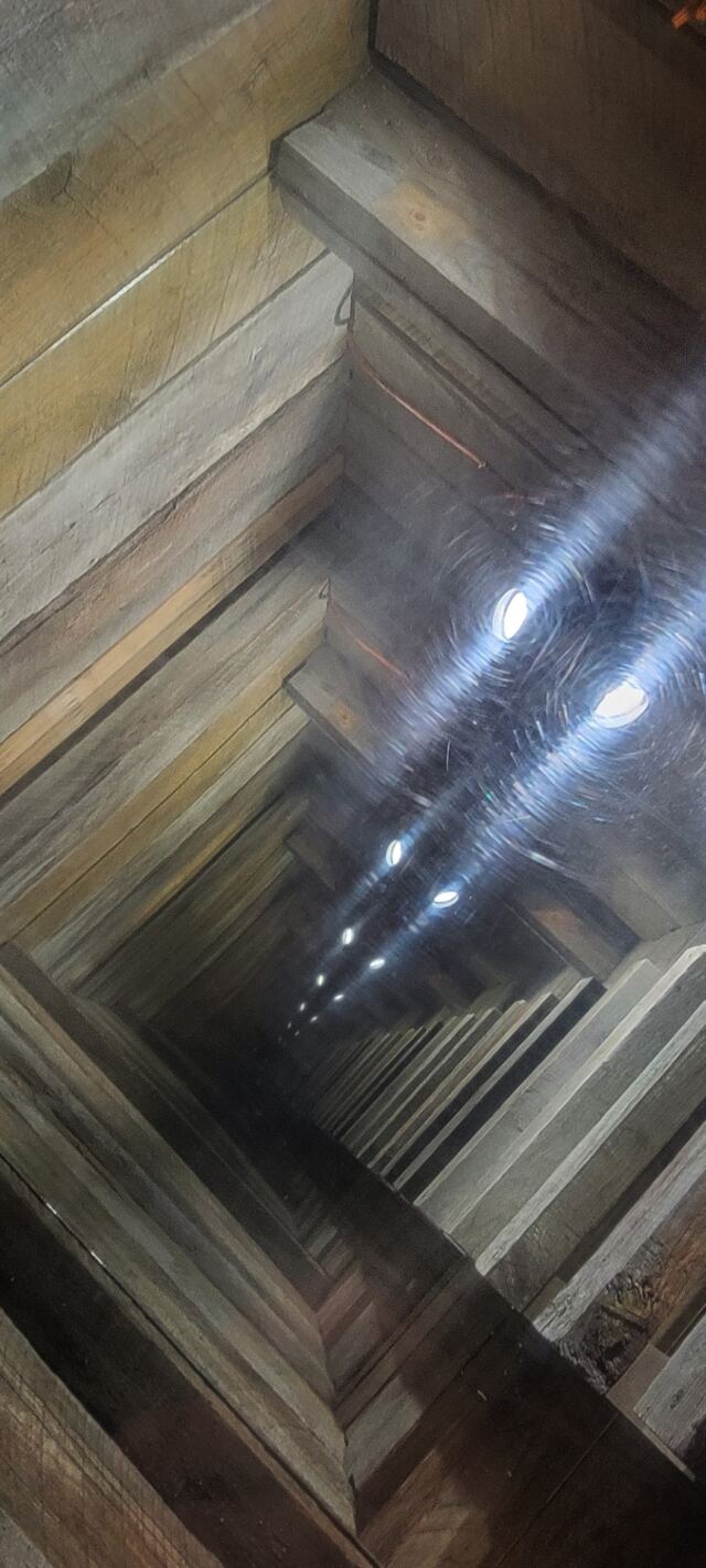 Deep shaft ... but really just an illusion