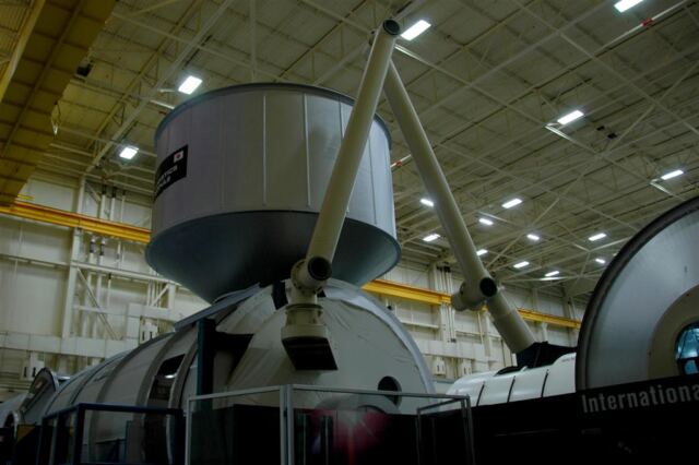 Arm on Japanese Kibo module mockup