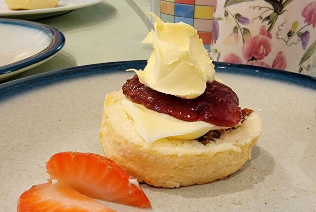 Afternoon tea! (1)