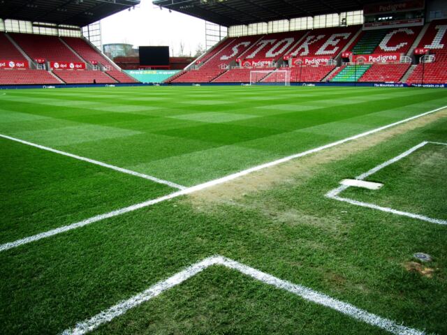 The Britannia - pitchside pre-match (6)