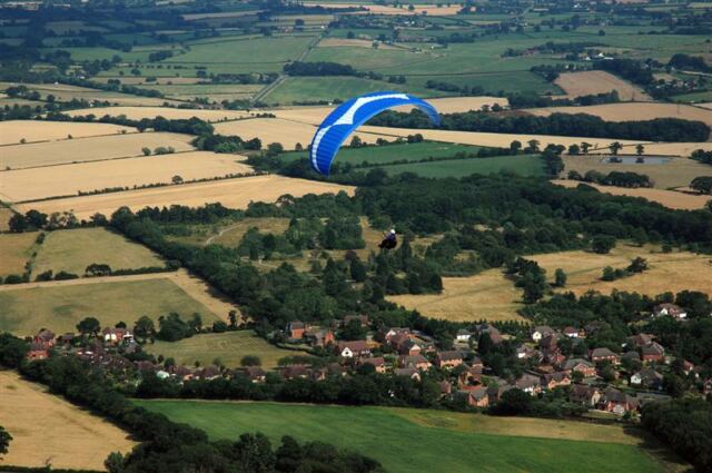 Parasailing over the Malverns (4)