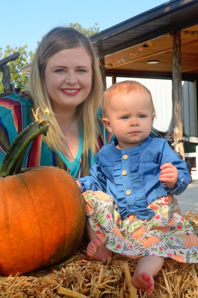Mommy-Shiloh-pumpkin
