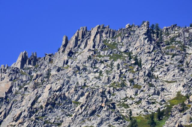 Lake Tahoe - Emerald Bay - surrounding mountains 03