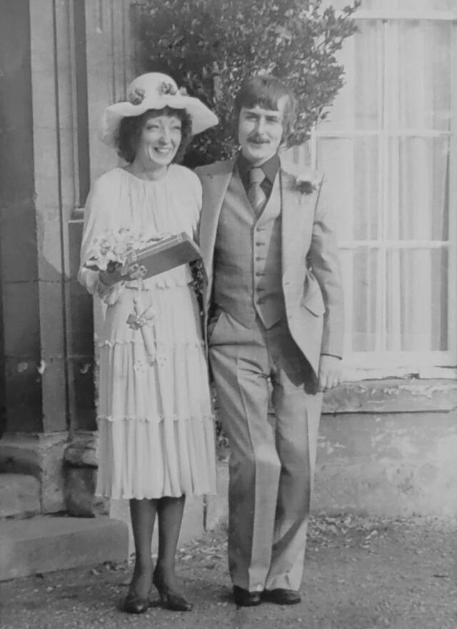 Marianne and John - wedding photo