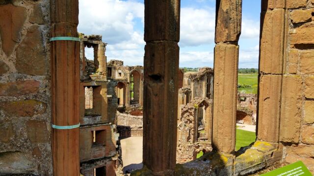Kenilworth Castle - Leicester's Building 5