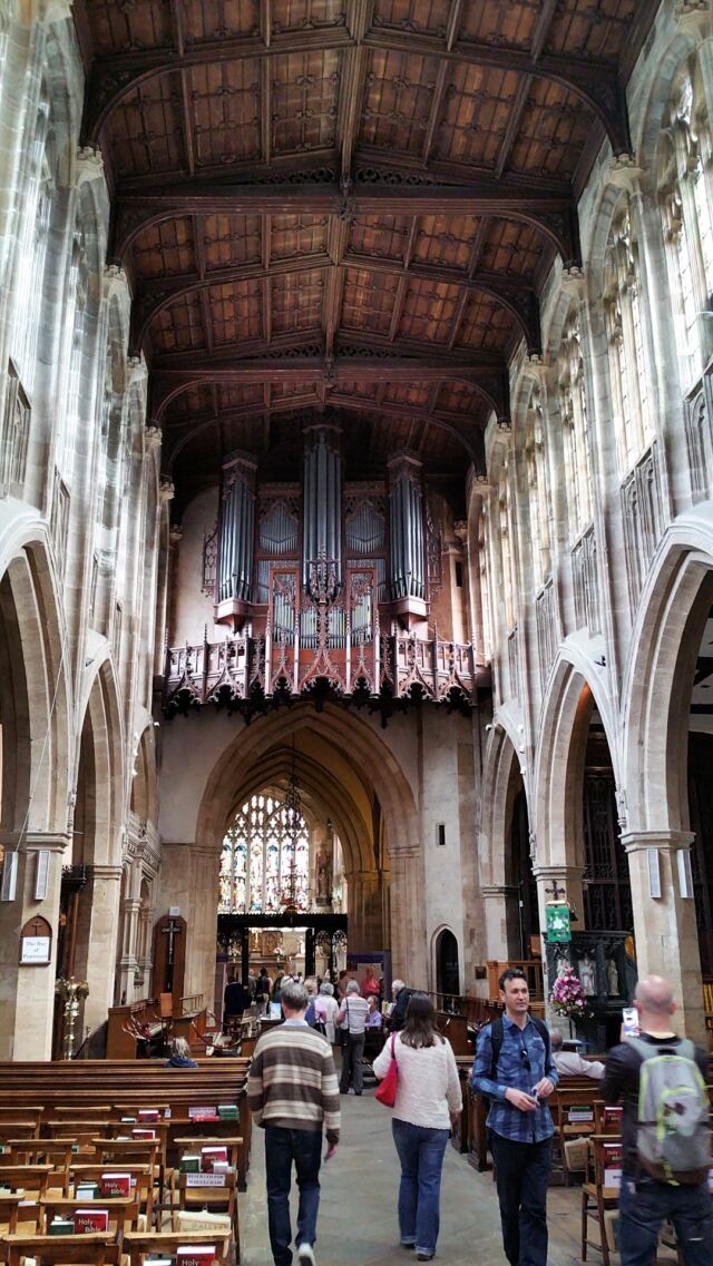 holy-trinity-church-stratford-upon-avon-interior-11