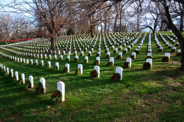 Arlington-wreaths-5-