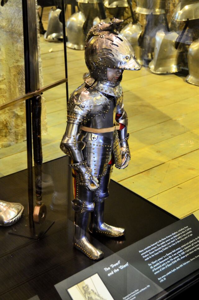 Dwarf armor