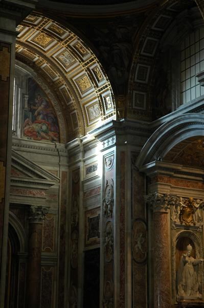 Interior of St. Peter's Basilica (3)