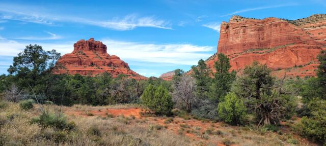 Bell Rock and Courthouse Butte (2)