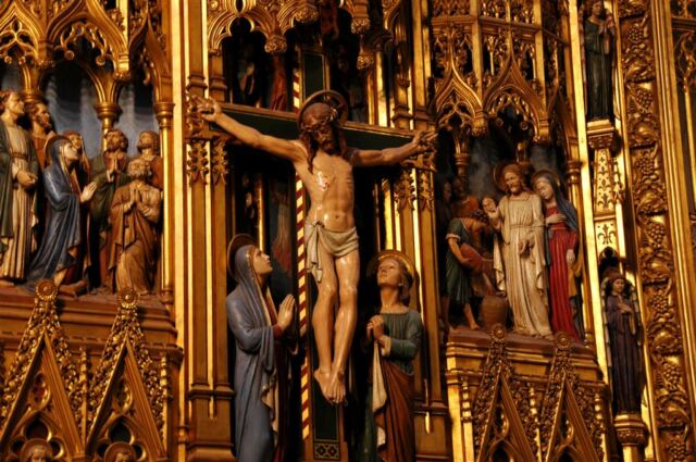 Altar in St. Mary's Chapel