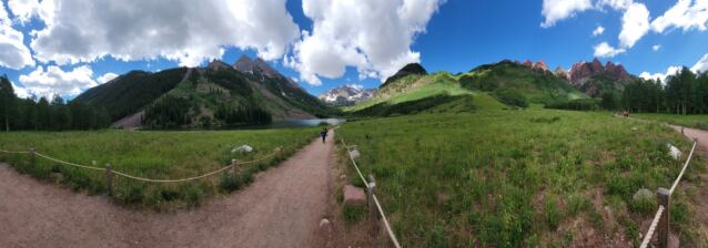 Maroon Bells panorama views 1
