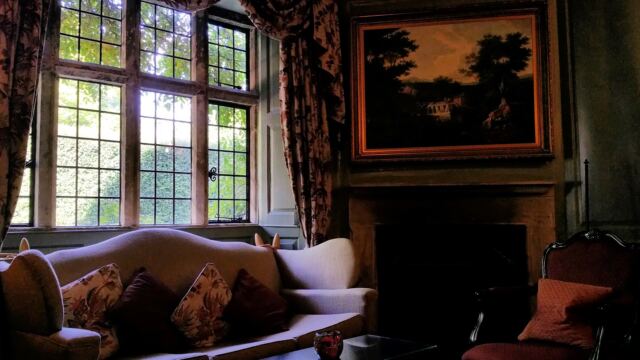 charingworth-parlor-1