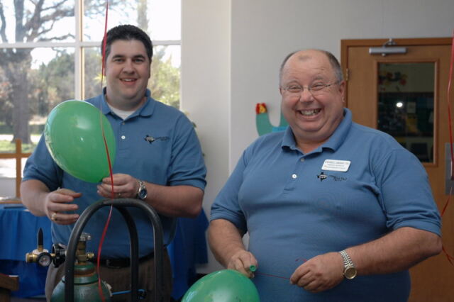 Balloon guys