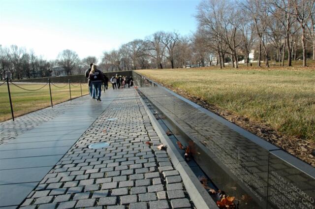 Vietnam Memorial (1)