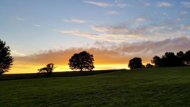 Beautiful Cotswolds sunset (1)