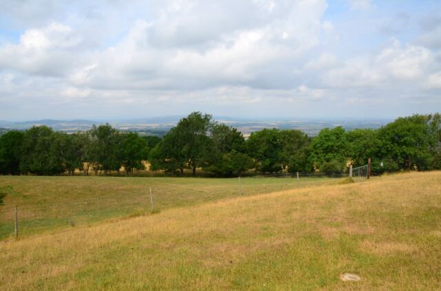 Cotswolds views from Broadway Tower hill (3)