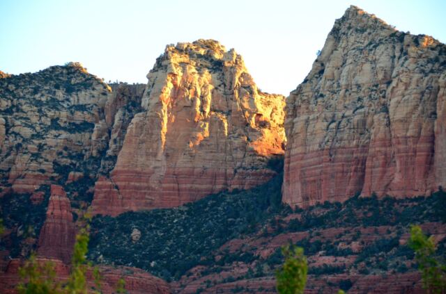 Sunrise on the rocks (09)