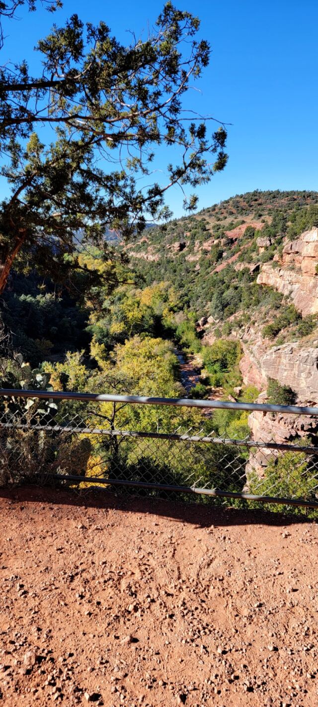 Oak Creek Canyon overlook (05)