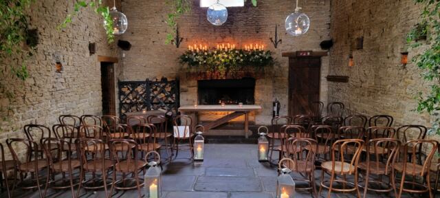 Cripps Barn - interior (5)