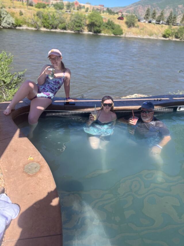 Iron Mountain Hot Springs 10