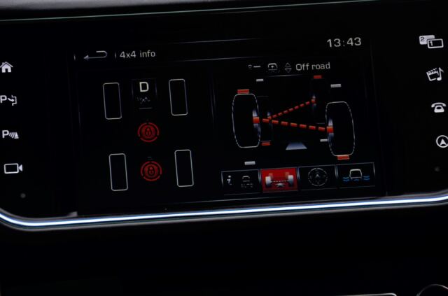 Independent suspension display (1)