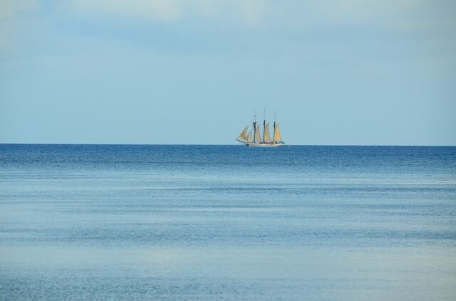 Three-masted schooner details