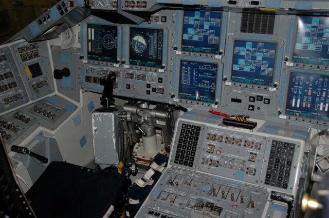 Shuttle CDR side