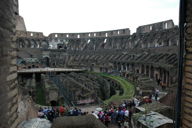 Colosseum interior (2)