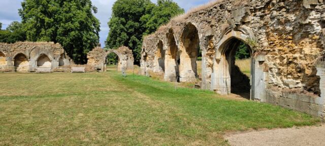 Hailes Abbey ruins (18)