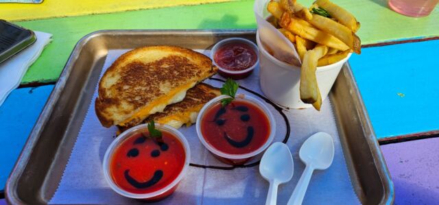 Grilled Cheese Gallery 02
