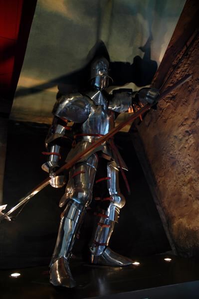 Suit of armor