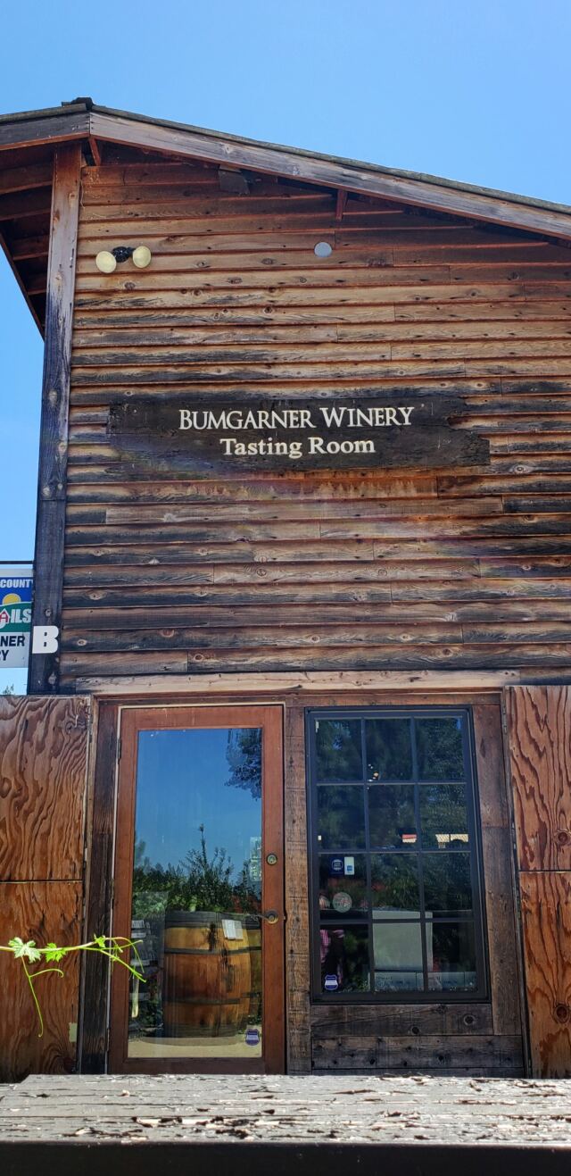Bumgarner Winery sign