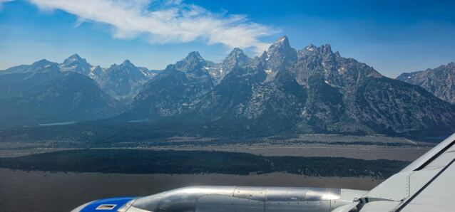 Arrival approach into Jackson Hole Airport