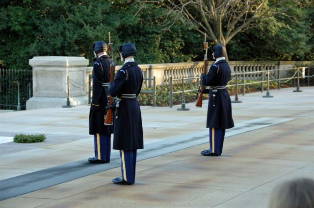 Changing of the Guard at the Tomb of the Unknown Soldier (3)