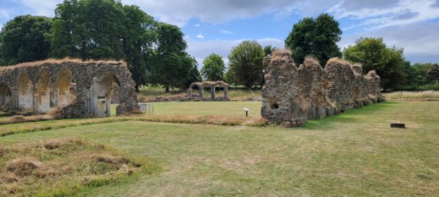 Hailes Abbey ruins (04)