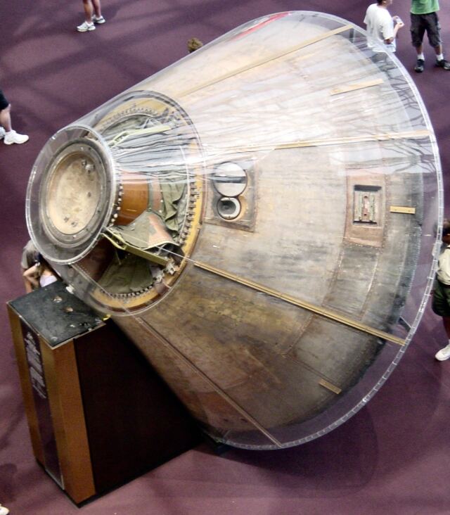 apollo-11-csm-1-
