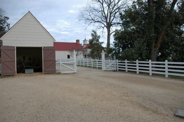 Carriage house