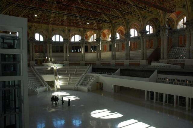 Massive center of Catalunya museum