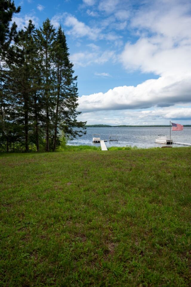 Lakehouse views 10
