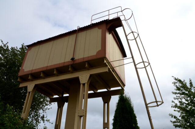 Toddington water tower (1)
