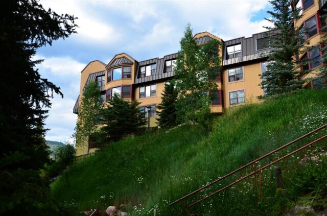 Vail Marriott resort from below