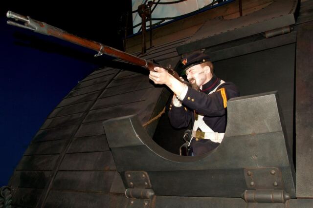 Revolutionary War - Marine rifleman