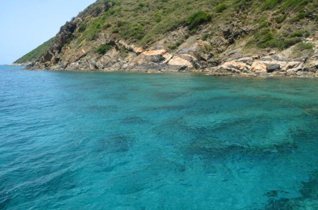 'Ginger's Backside' - dive-snorkel spot 7