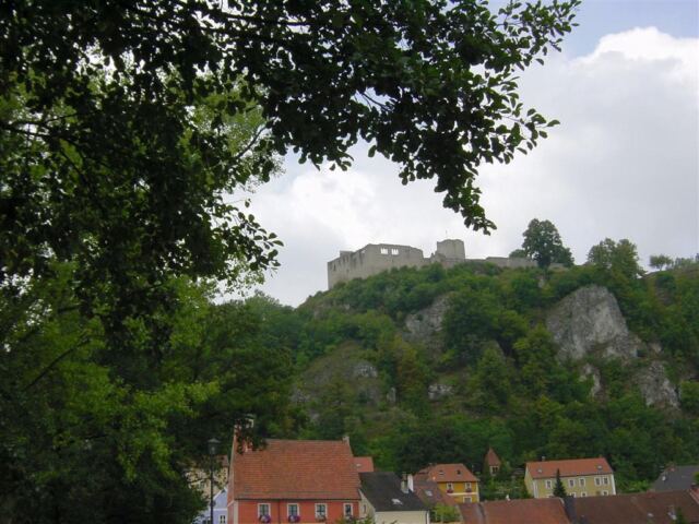 castle-on-hilltop